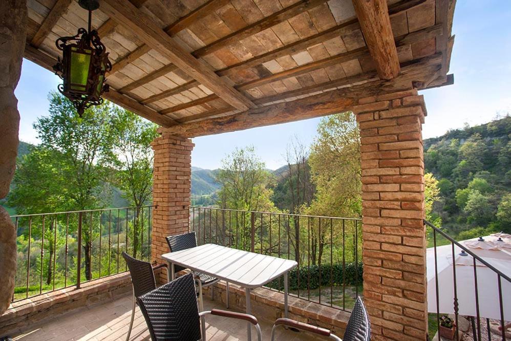 Country House Villa La Farfalla Pietralunga  Exterior foto