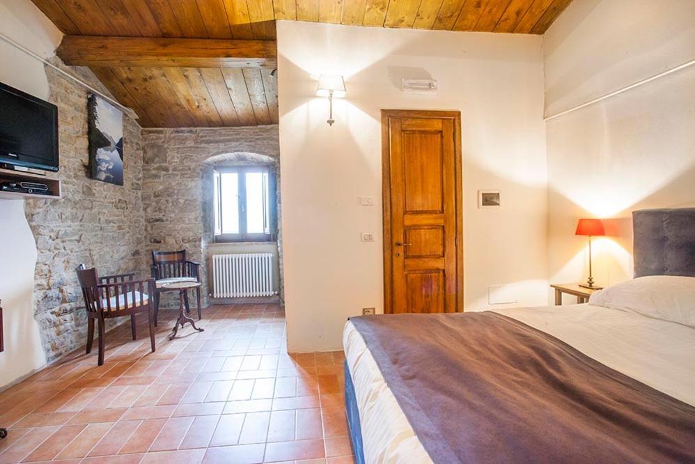 Country House Villa La Farfalla Pietralunga  Exterior foto